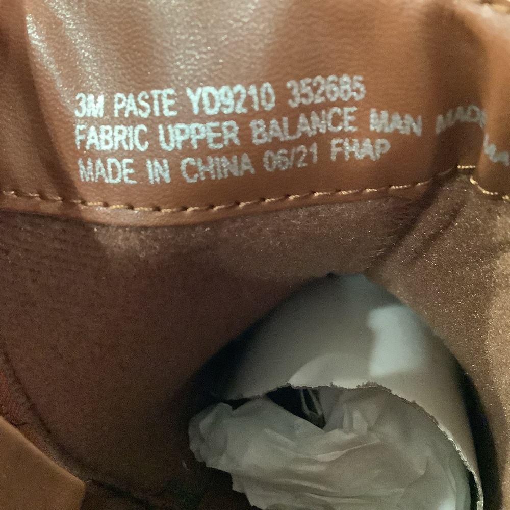 NWT Girl’s Paste Chestnut Color Ankle Boots. Size 3M. - Picture 11 of 13